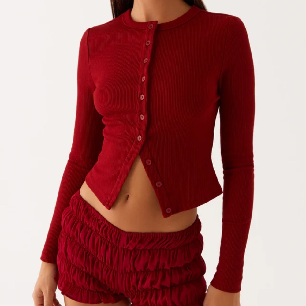 NWT Peppermayo Blair  Ribbed Buttoned Front Long Sleeve Top - Red size 6